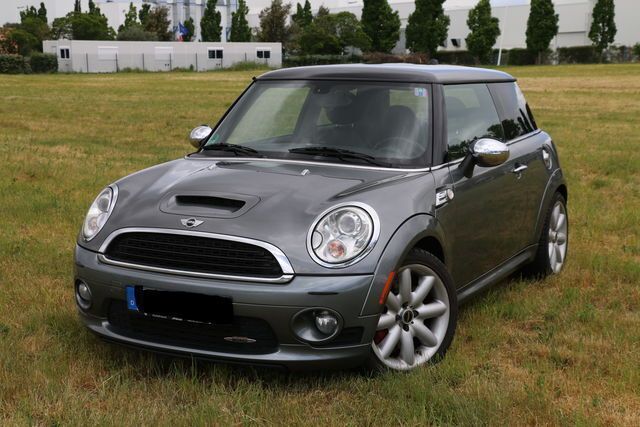Gebraucht Mini John Cooper Works 287 PS (211 kW) 2008 Grau metallic Kleinwagen
