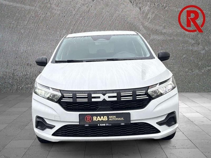 Neu Dacia Sandero Essentiel 91 PS (66 kW) 2025 Weiss Limousine