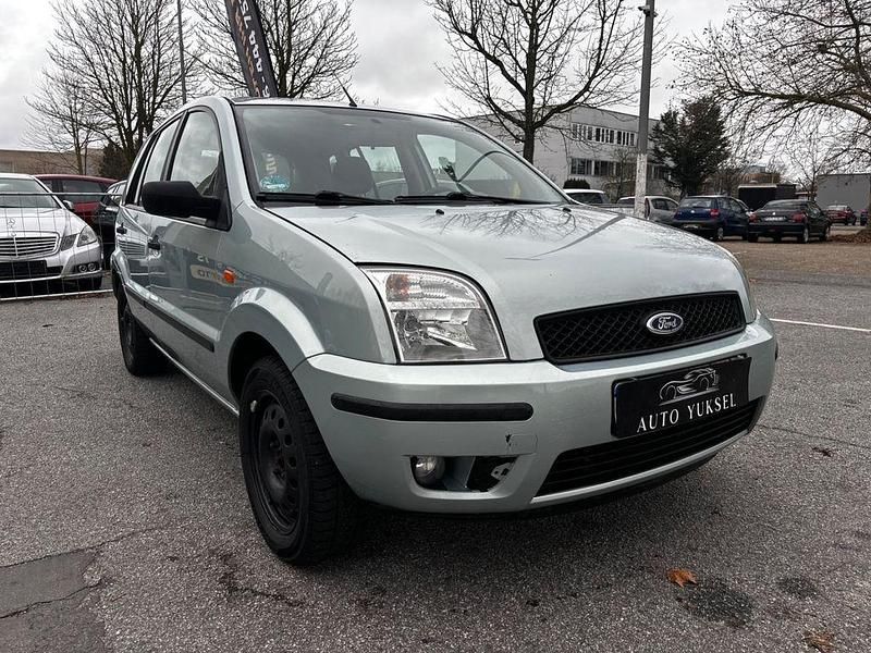 Gebraucht Ford Fusion Trend 101 PS (74 kW) 2004 Grau Kleinwagen