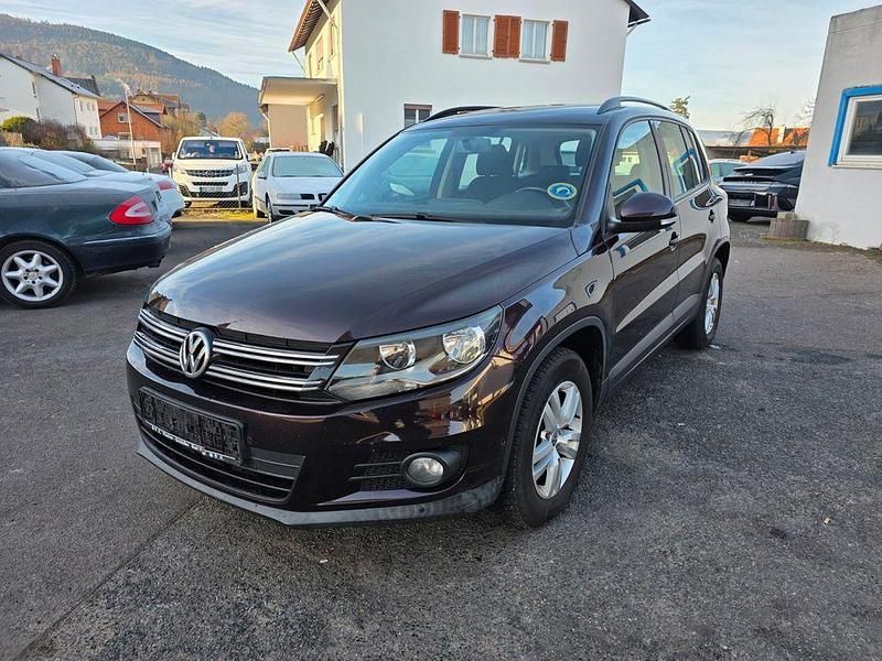 Gebraucht VW Tiguan Trendline 160 PS (117 kW) 2014 Schwarz SUV