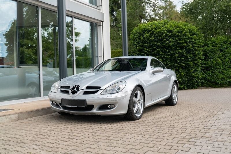Silber Gebraucht 2005 Mercedes SLK200 Cabrio | 9.900 € (Fairer Preis) - Bild 1/4