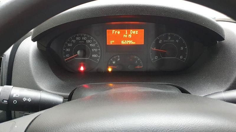 Schwarz Gebraucht 2016 Peugeot Boxer Van | 10.000 € (Guter Preis) - Bild 1/4