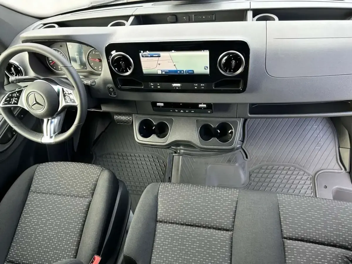 Nowe Mercedes Sprinter 190 KM (139 kW) 2026 Biały Van
