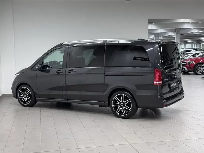 Gebraucht Mercedes V300 AMG 237 PS (174 kW) 2022 Graphitgrau Van / Kleinbus