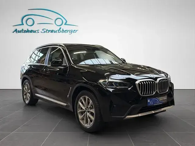 Gebraucht BMW X3 Performance 292 PS (214 kW) 2023 Schwarz SUV