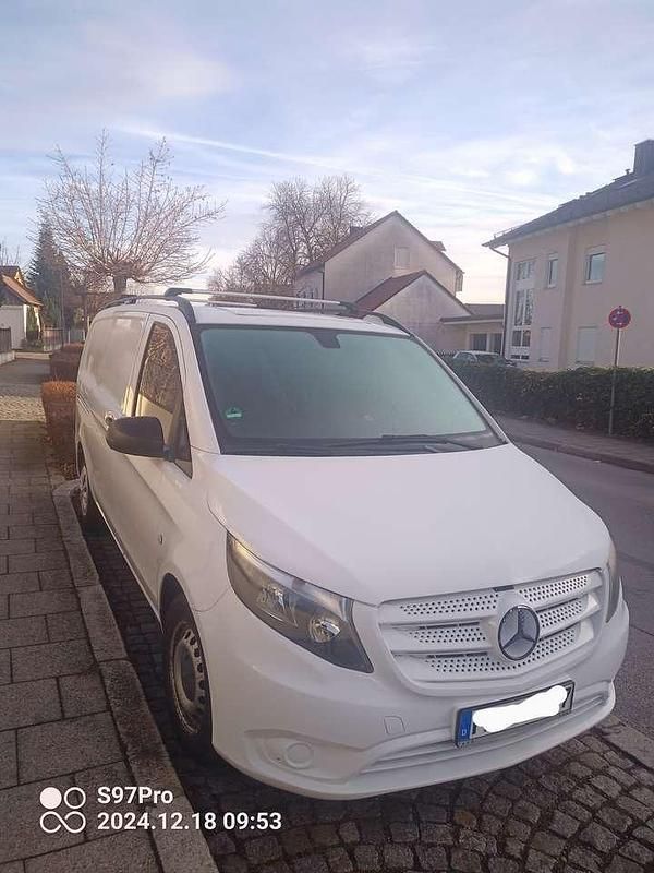 Gebraucht Mercedes Vito 88 PS (64 kW) 2016 Weiß Van