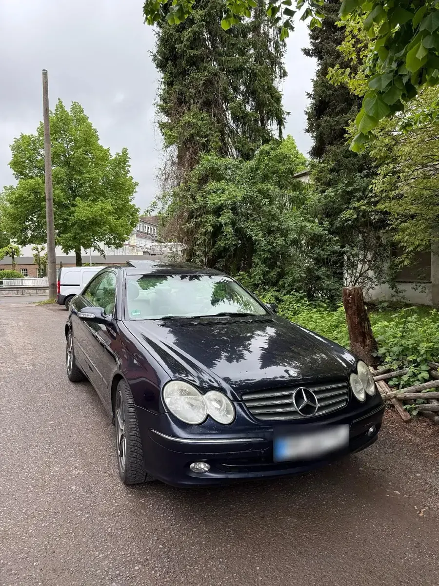Gebraucht Mercedes CLK240 170 PS (125 kW) 2003 Blau Coupé