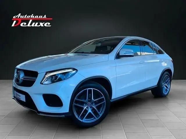 Diamantweiss metalliclack Gebraucht 2020 Mercedes GLE350 AMG line Coupé | 51.900 € (Fairer Preis) - Bild 1/4