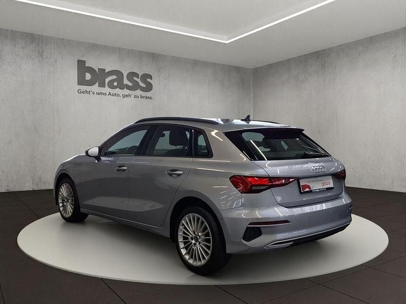 Gebraucht Audi A3 Advanced Plus 204 PS (150 kW) 2022 Florettsilber metallic Limousine