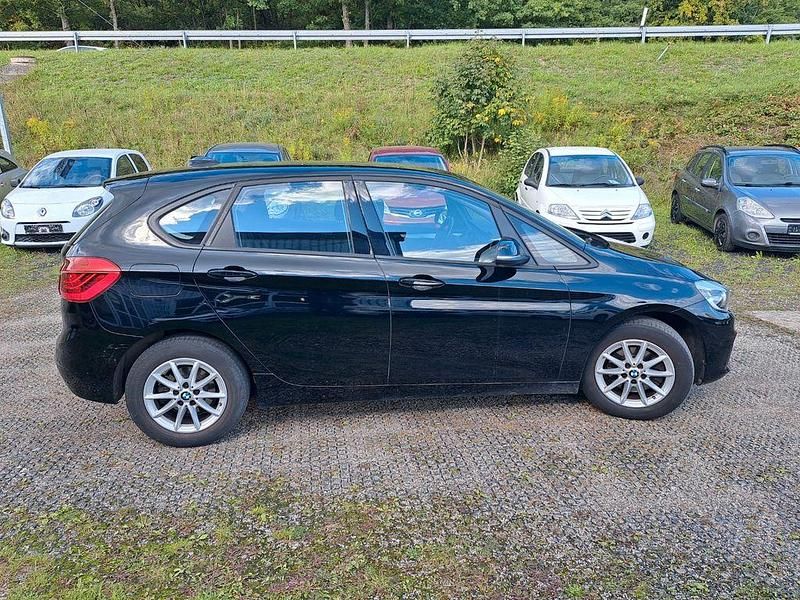 Gebraucht BMW 218 Advantage 136 PS (100 kW) 2016 Schwarz Kombi