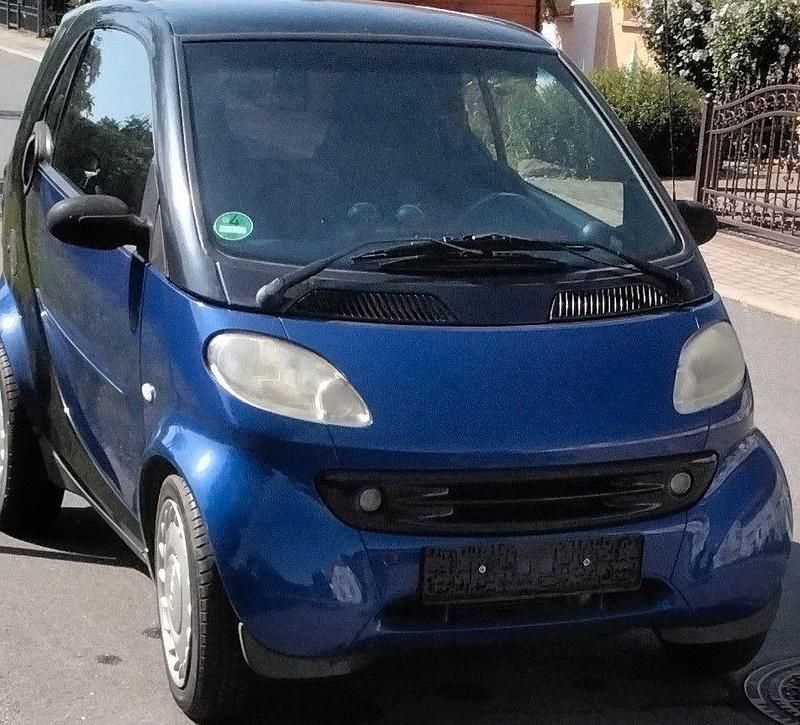 Schwarz Gebraucht 1999 Smart ForTwo Coupé Pure Kleinwagen | 1.200 € (Guter Preis) - Bild 1/4
