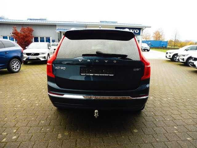 Gebraucht Volvo XC90 173 PS (127 kW) 2022 SUV