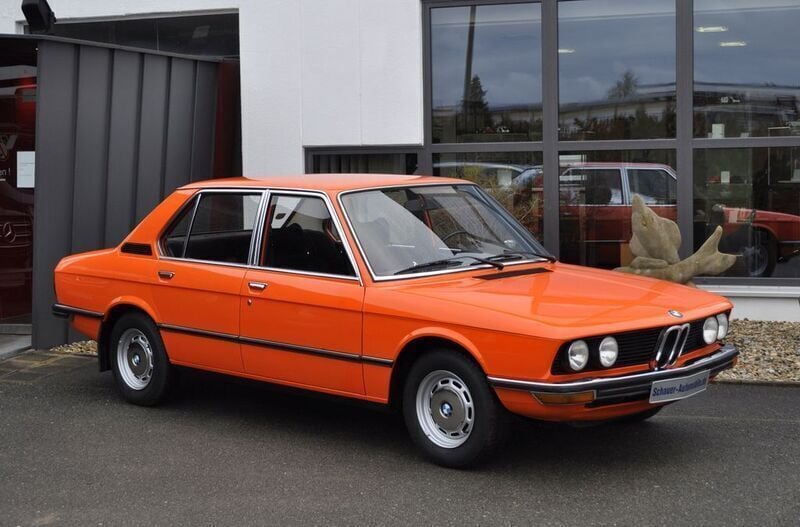Gebraucht BMW 520 116 PS (85 kW) 1973 Orange Limousine