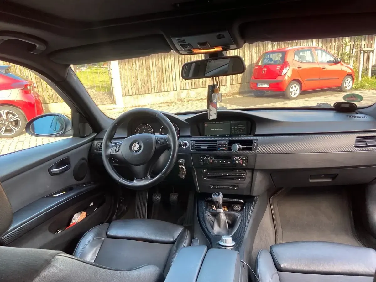 Gebraucht BMW 325 M Sport 218 PS (160 kW) 2006 Schwarz Limousine