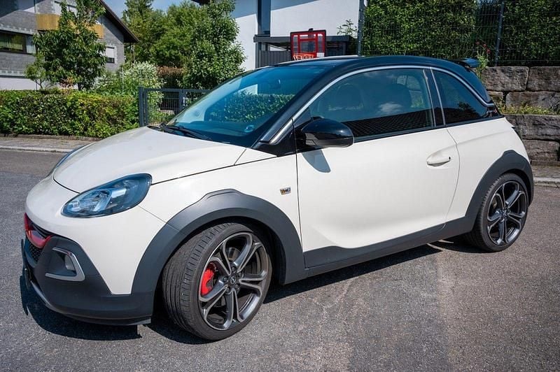Gebraucht Opel Adam S 150 PS (110 kW) 2019 Weiß Kleinwagen