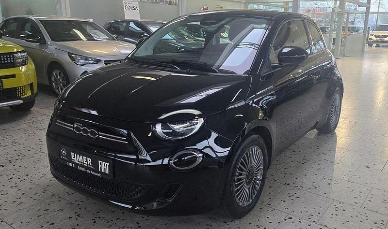 Gebraucht Fiat 500e 86 kW (118 PS) 2023 Schwarz Limousine