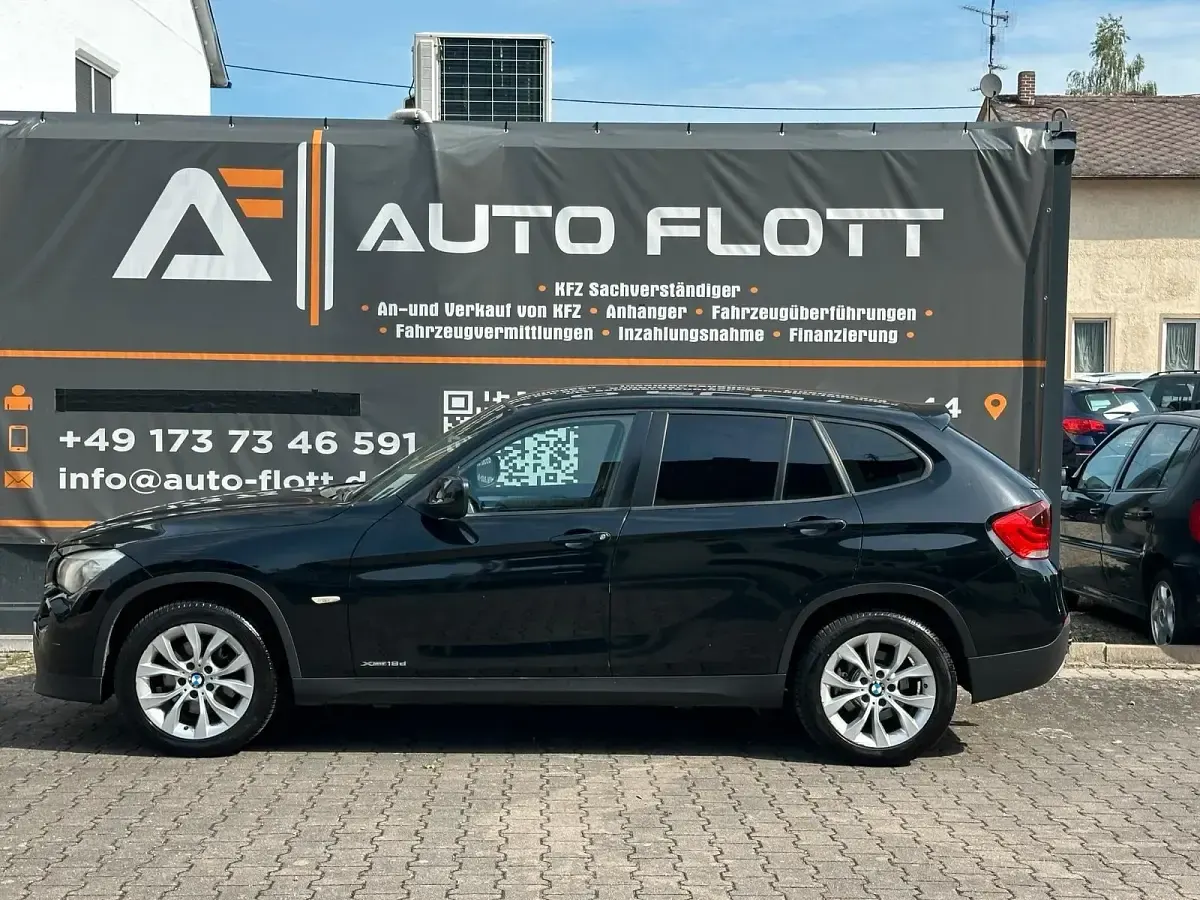 Gebraucht BMW X1 143 PS (105 kW) 2012 Schwarz SUV