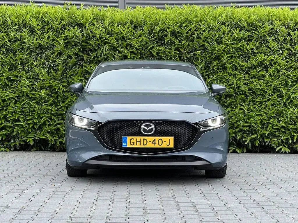 Usata Mazda 3 Luxury 179 CV (131 kW) 2020 Grigio Berlina