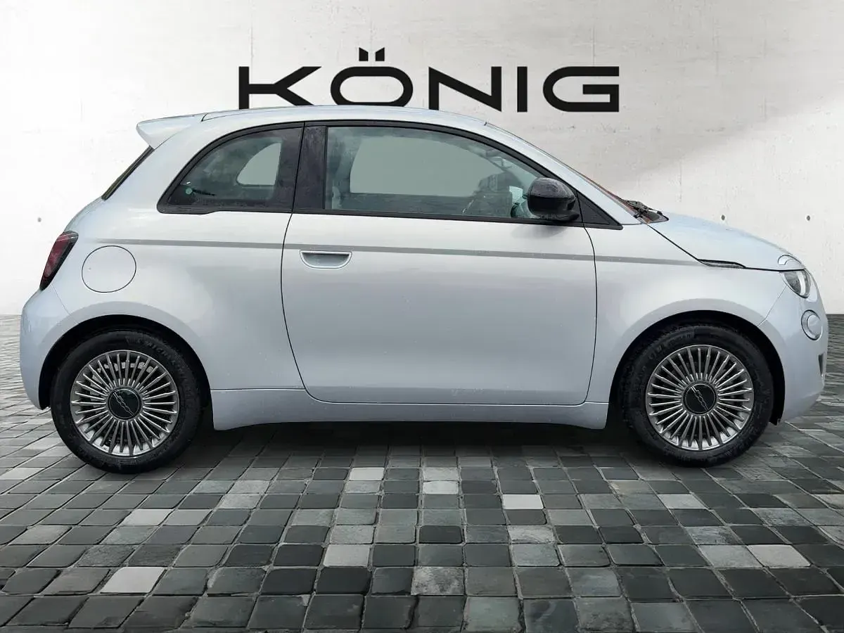Neu Fiat 500 Icon 65 PS (47 kW) 2026 Blau Limousine