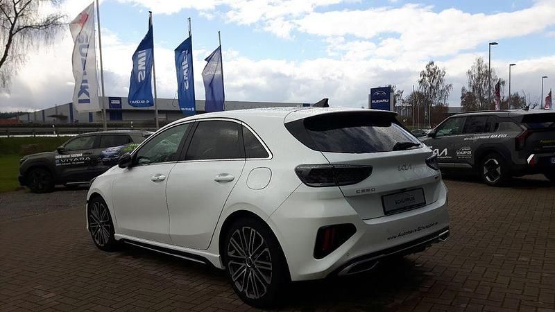 Gebraucht Kia Ceed GT-Line 140 PS (102 kW) 2025 Weiß Kleinwagen