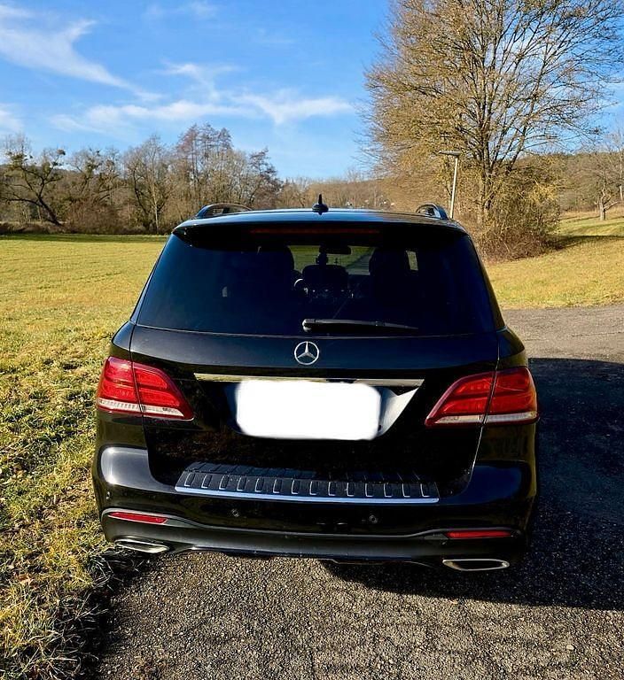 Gebraucht Mercedes GLE500 455 PS (334 kW) 2017 Schwarz SUV