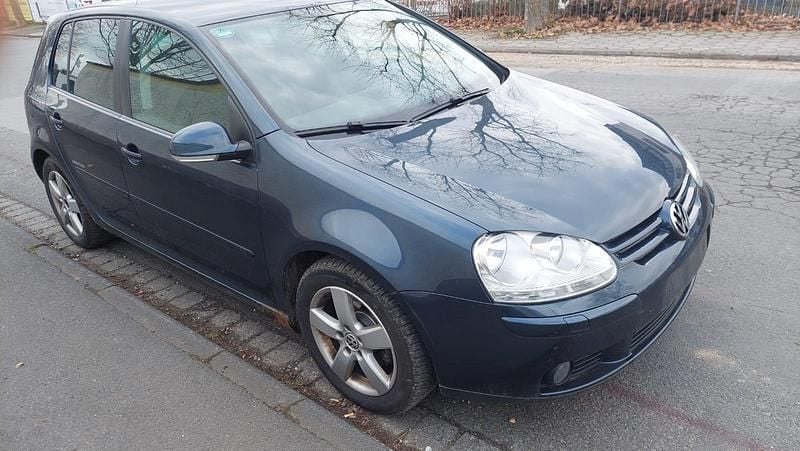 Blau Gebraucht 2008 VW Golf V Limousine | 1.500 € (Superpreis) - Bild 1/4