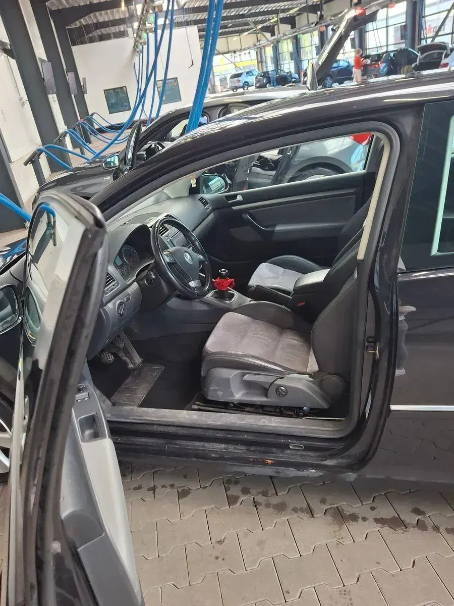 Gebraucht VW Golf V Individual 116 PS (85 kW) 2007 Schwarz Limousine