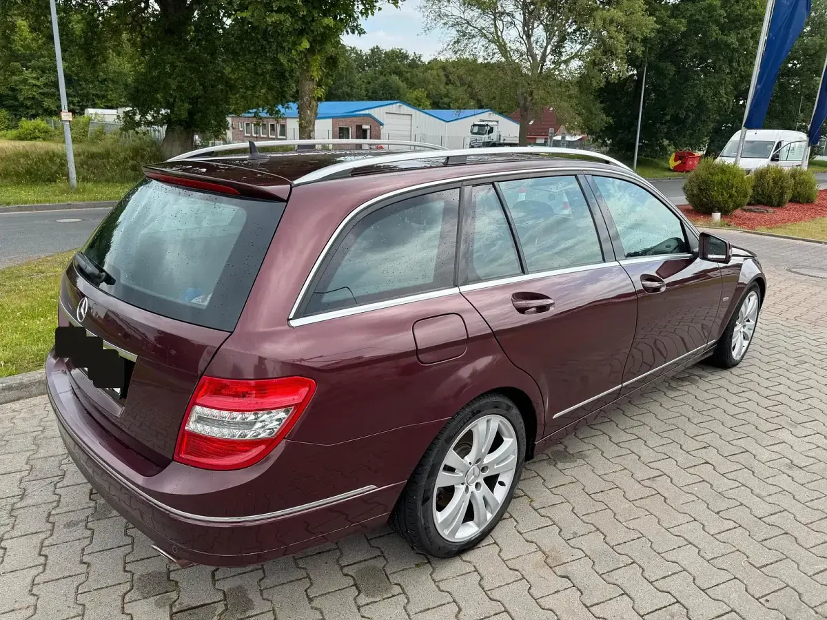 Gebraucht Mercedes C320 224 PS (164 kW) 2008 Andere farben Kombi