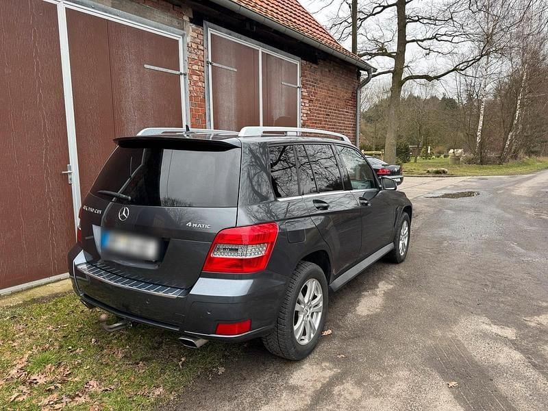 Gebraucht Mercedes GLK350 231 PS (169 kW) 2010 Grau SUV