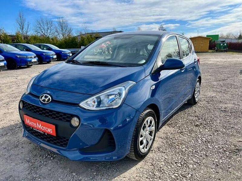 Gebraucht Hyundai i10 Classic 67 PS (49 kW) 2017 Blau Kleinwagen