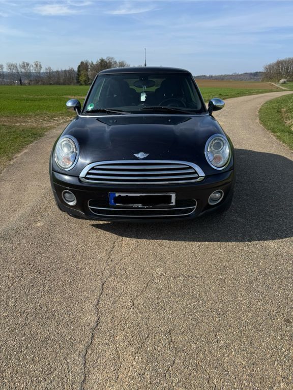 Schwarz Gebraucht 2008 Mini Cooper D Kleinwagen | 3.900 € (Fairer Preis) - Bild 1/4