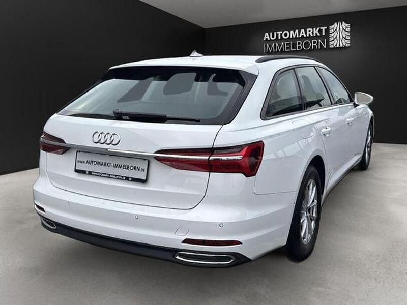 Gebraucht Audi A6 Basis 319 PS (234 kW) 2022 Weiß Limousine
