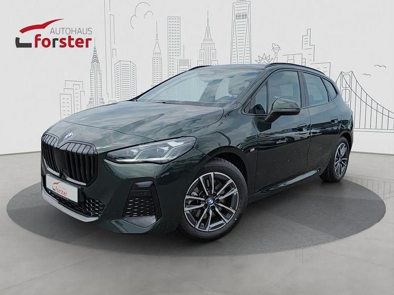 Schwarz Gebraucht 2023 BMW 223 Active Tourer M Sport Van / Kleinbus | 33.990 € (Guter Preis) - Bild 1/4