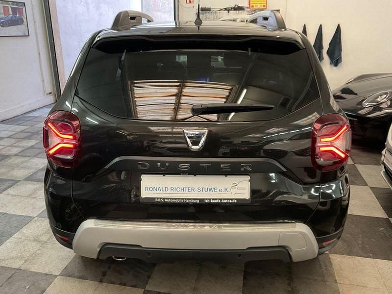 Gebraucht Dacia Duster 150 PS (110 kW) 2022 Schwarz SUV