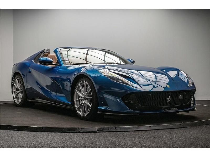 Gebraucht Ferrari 812 2021 Blau