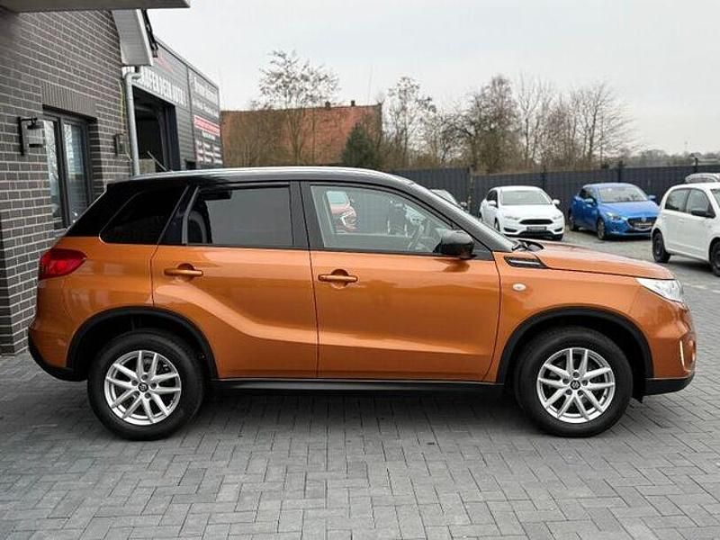 Gebraucht Suzuki Vitara Comfort 120 PS (88 kW) 2015 Gold SUV