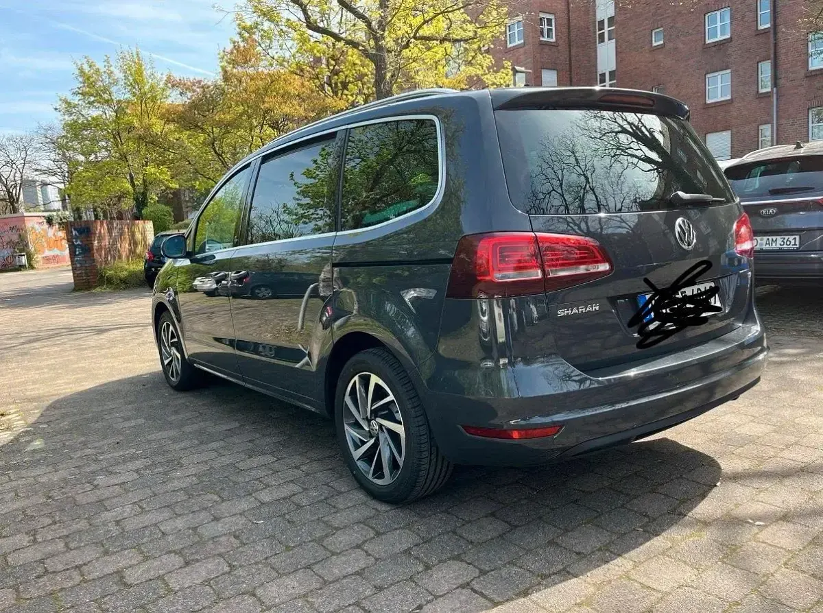 Gebraucht VW Sharan 150 PS (110 kW) 2017 Grau Van / Kleinbus