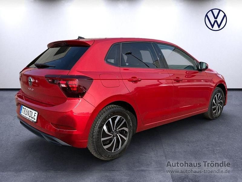 Gebraucht VW Polo Life 95 PS (69 kW) 2025 Rot Kleinwagen