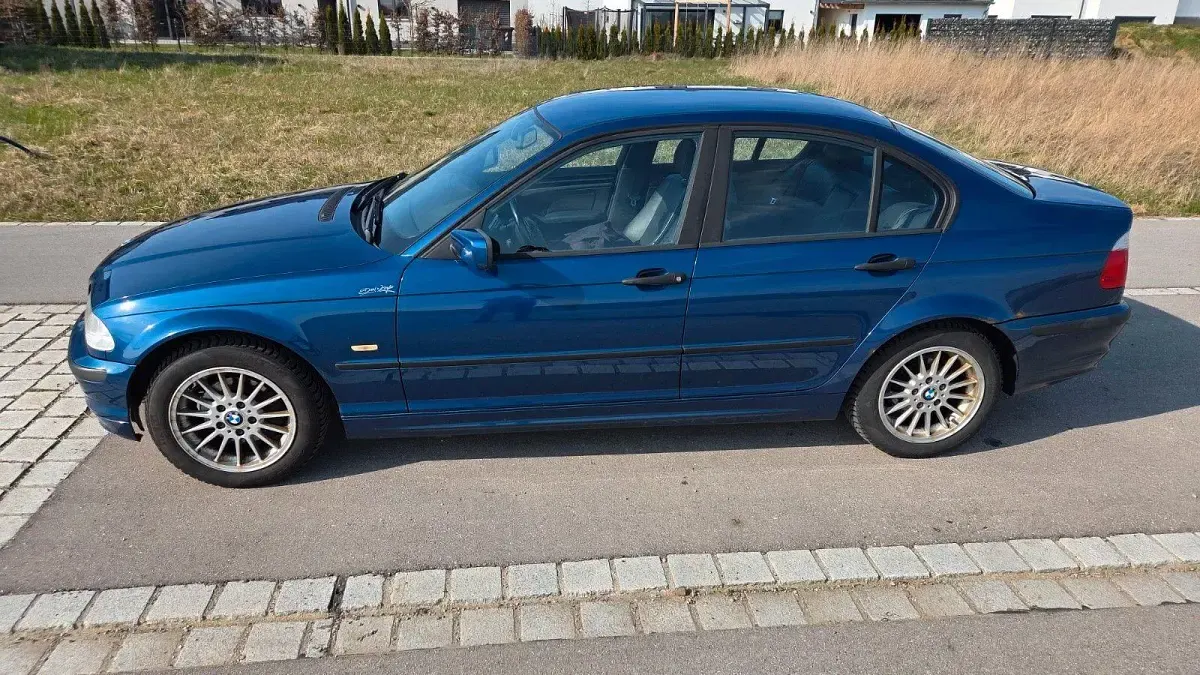 Brugt BMW 316 105 HK (77 kW) 2001 Blå Sedan