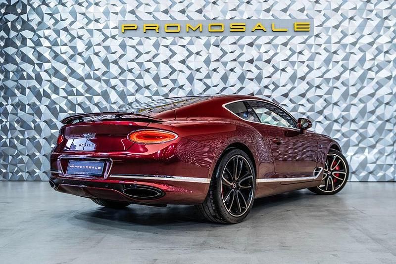 Używany Bentley Continental GT 635 KM (467 kW) 2018 Czerwony