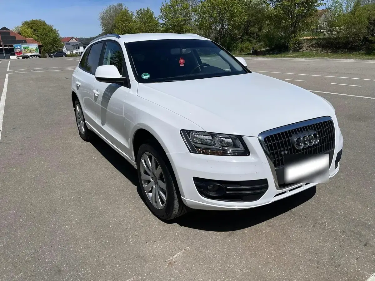 Gebraucht Audi Q5 179 PS (131 kW) 2011 Weiß SUV