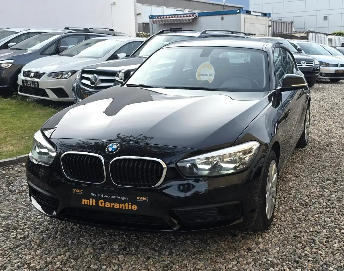 Gebraucht BMW 116 109 PS (80 kW) 2015 Schwarz Kleinwagen