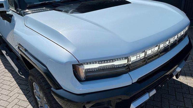 Neu GMC Hummer EV 619 kW (842 PS) 2026 Blau SUV