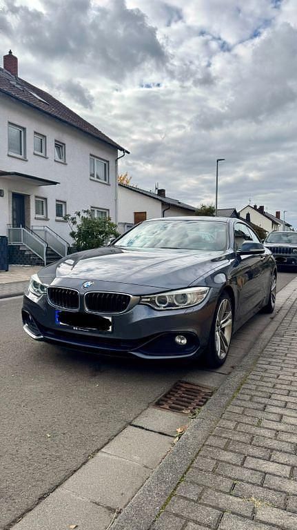 Grau Gebraucht 2014 BMW 420 Sport Line Coupé | 14.200 € (Fairer Preis) - Bild 1/4