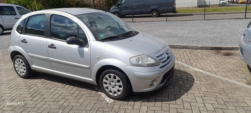 Silber Gebraucht 2006 Citroën C3 Kleinwagen | 2.650 € (Etwas zu teuer) - Bild 1/4