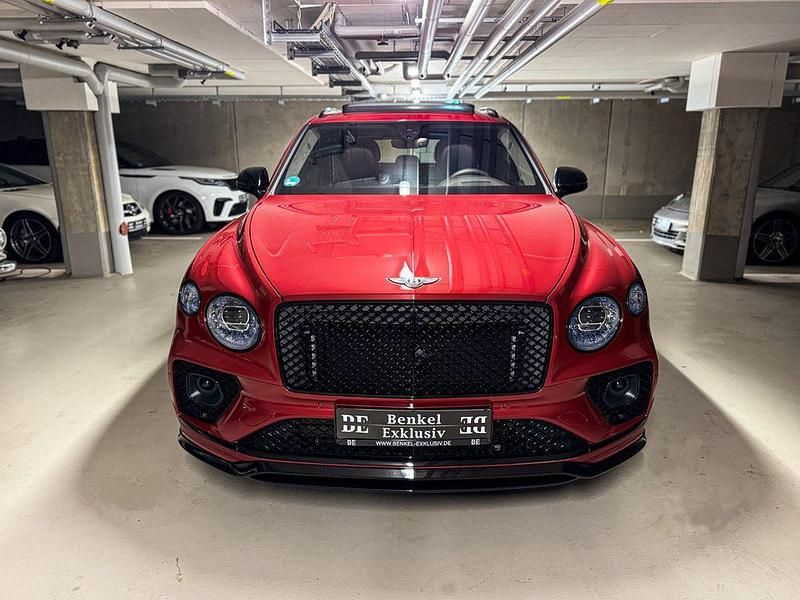 Gebraucht Bentley Bentayga 551 PS (405 kW) 2022 Rot SUV