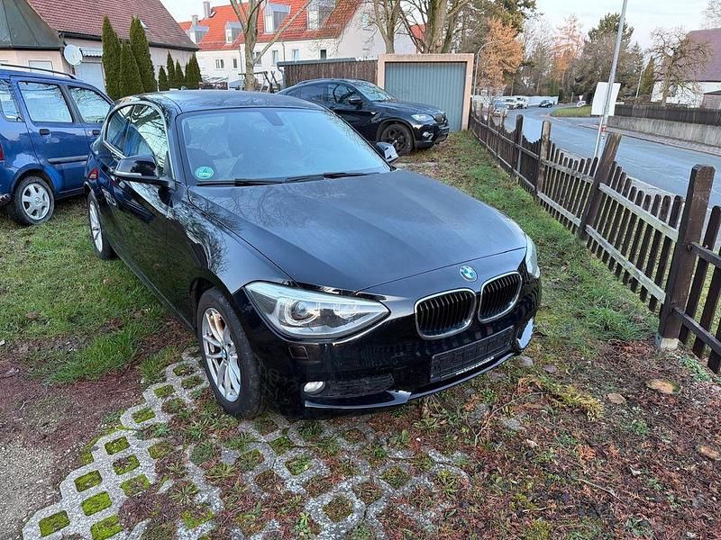 Schwarz Gebraucht 2013 BMW 114 Kleinwagen | 4.200 € (Guter Preis) - Bild 1/3