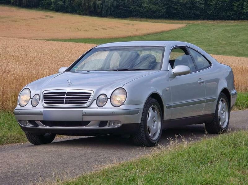 Gebraucht Mercedes CLK320 Elegance 218 PS (160 kW) 1998 Silber Coupé
