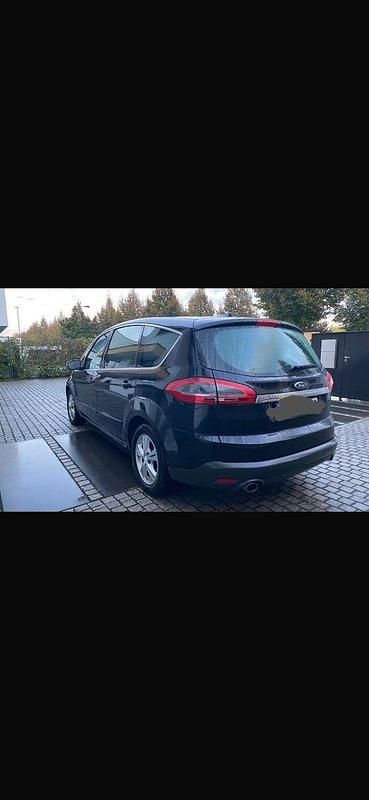 Gebraucht Ford S-MAX Titanium 239 PS (175 kW) 2011 Braun Van / Kleinbus