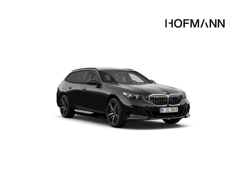 Neu BMW i5 Comfort Edition 289 kW (394 PS) 2026 Saphirschwarz metallic Kombi